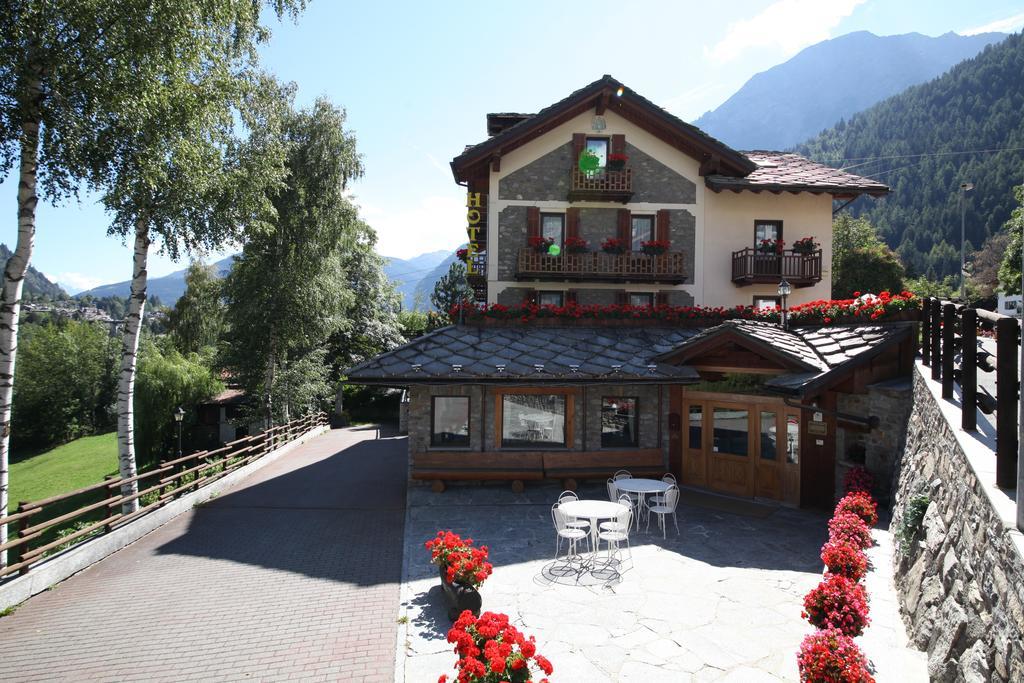 Hotel Stella Del Nord Courmayeur Zewnętrze zdjęcie