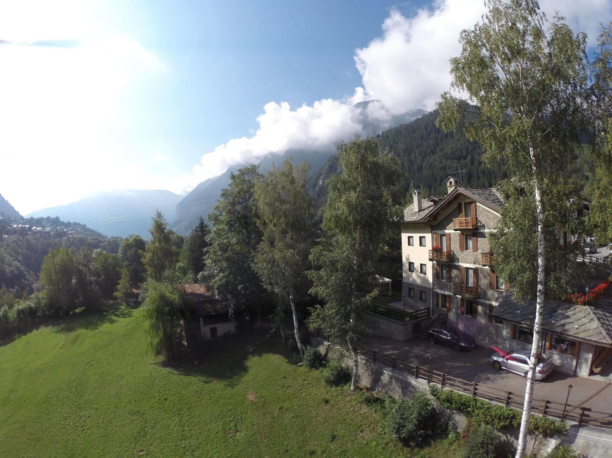 Hotel Stella Del Nord Courmayeur Zewnętrze zdjęcie